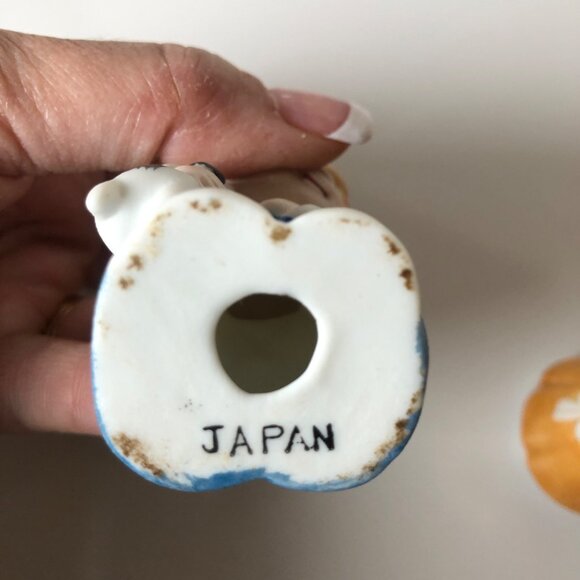 Vintage Children Figurines Boy and Girl Made in Japan Home Decor Collectible - Picture 6 of 7